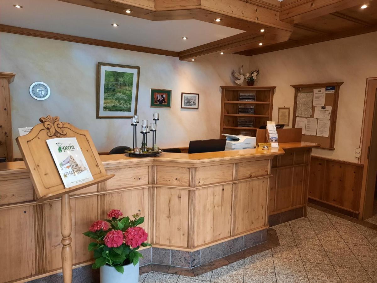 אייכאך Hotel Gasthof Specht מראה חיצוני תמונה