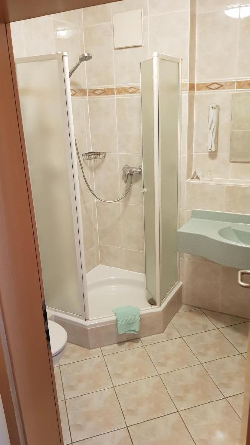 אייכאך Hotel Gasthof Specht מראה חיצוני תמונה